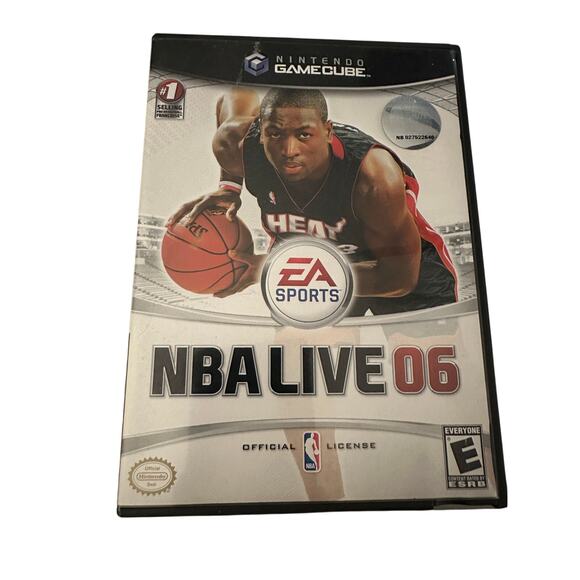 Nintendo GameCube NBA Live 06 - Picture 1 of 3